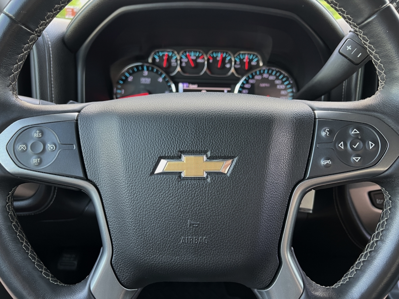 2014 Chevrolet Silverado 1500 - 3GCUKSEJ6EG463837 - Image #27