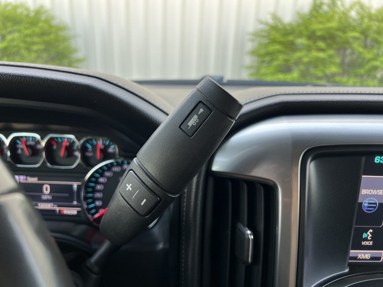 2014 Chevrolet Silverado 1500 - 3GCUKSEJ6EG463837 - Image #28