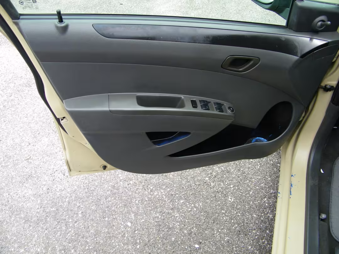 2014 Chevrolet Spark - KL8CA6S91EC434340 - Image #14