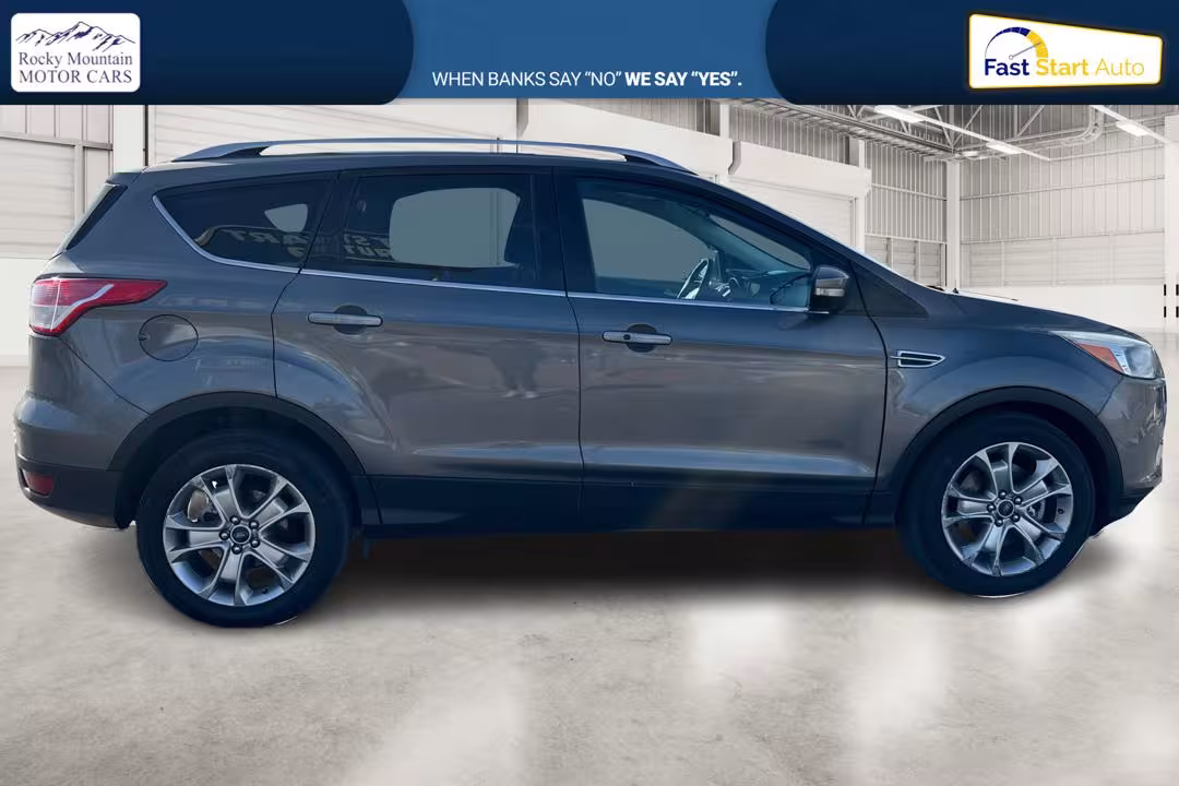 2014 Ford Escape - 1FMCU0J97EUB08822 - Image #2