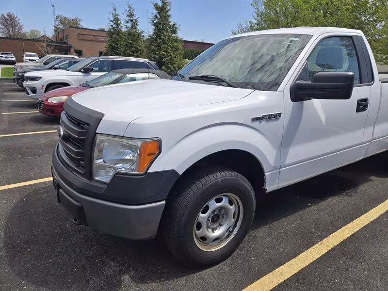 2014 Ford F-150 - 1FTPF1EF8EKF29143 - Image #4