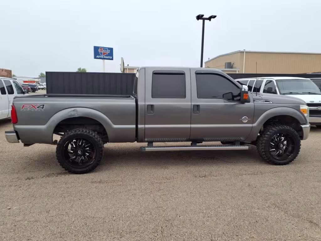 2014 Ford F-250 SD - 1FT7W2BT0EEB50782 - Image #2