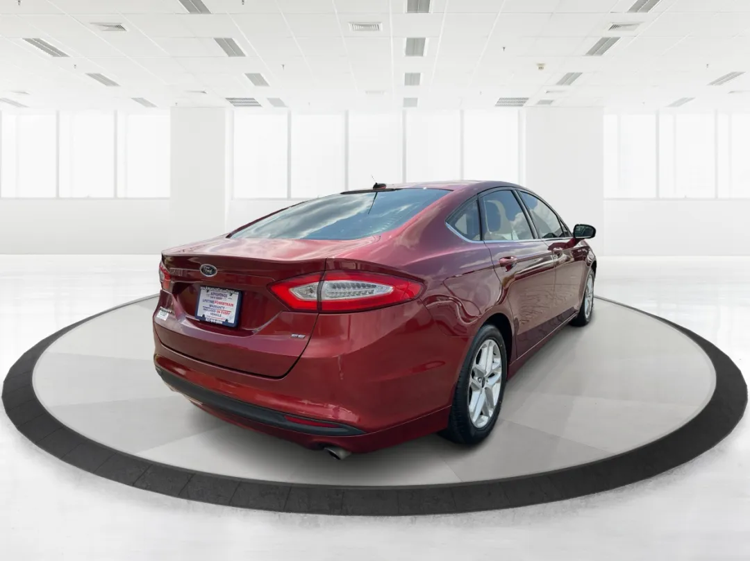 2014 Ford Fusion - 3FA6P0H73ER352039 - Image #3