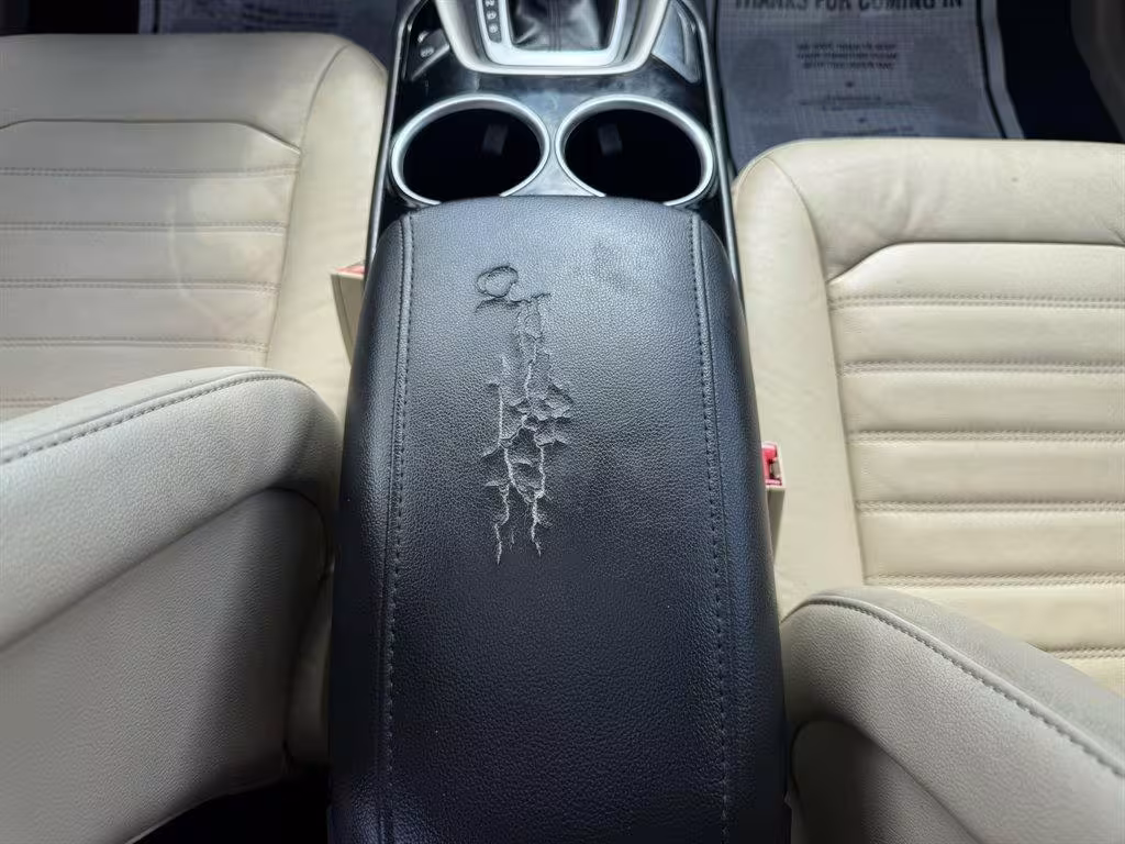 2014 Ford Fusion - 3FA6P0HD5ER106924 - Image #19