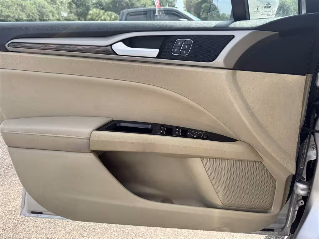 2014 Ford Fusion - 3FA6P0HD5ER106924 - Image #22