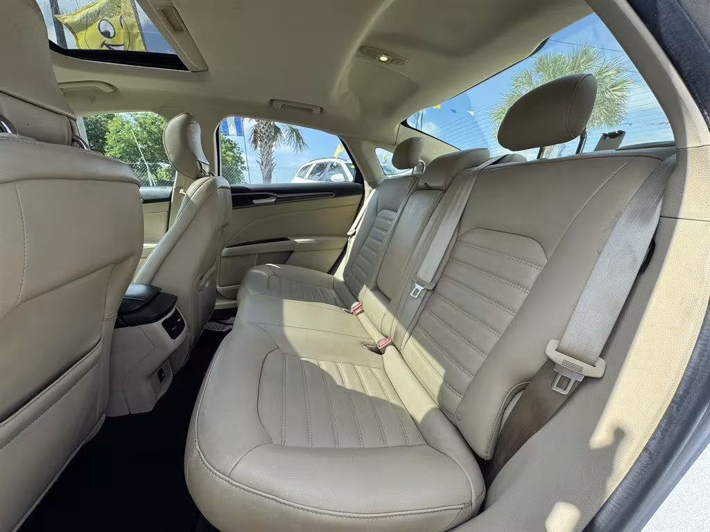 2014 Ford Fusion - 3FA6P0HD5ER106924 - Image #27