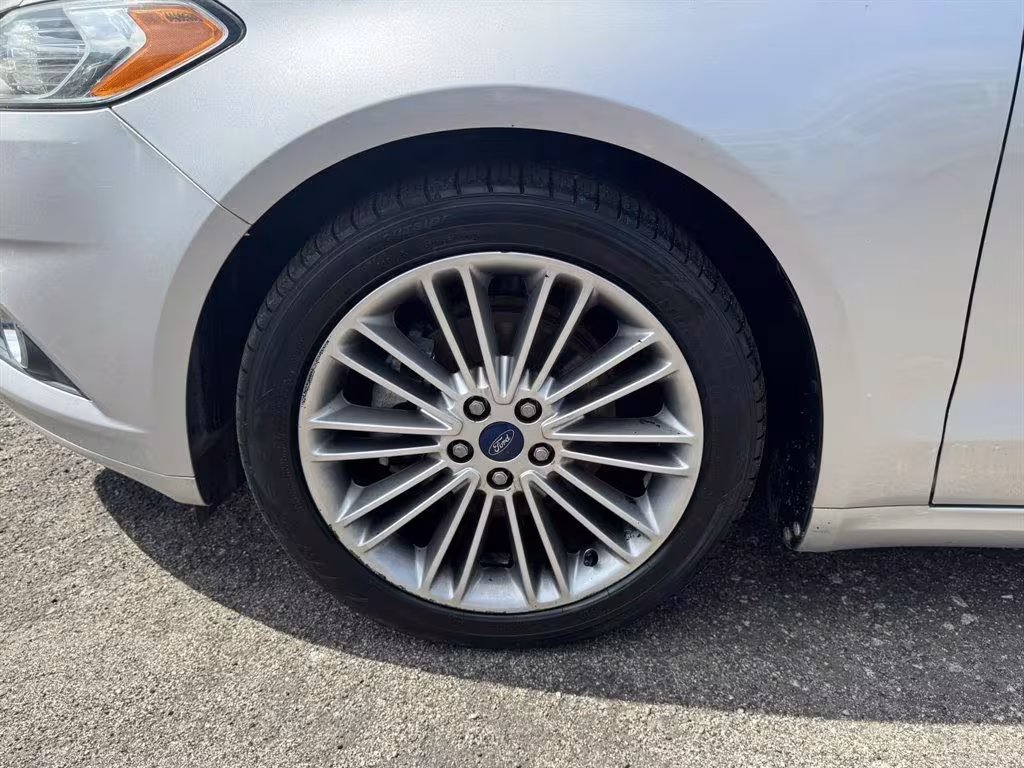 2014 Ford Fusion - 3FA6P0HD5ER106924 - Image #37