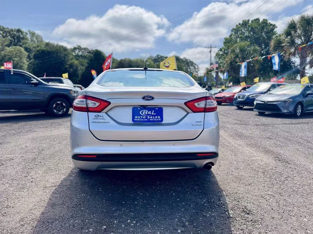 2014 Ford Fusion - 3FA6P0HD5ER106924 - Image #5