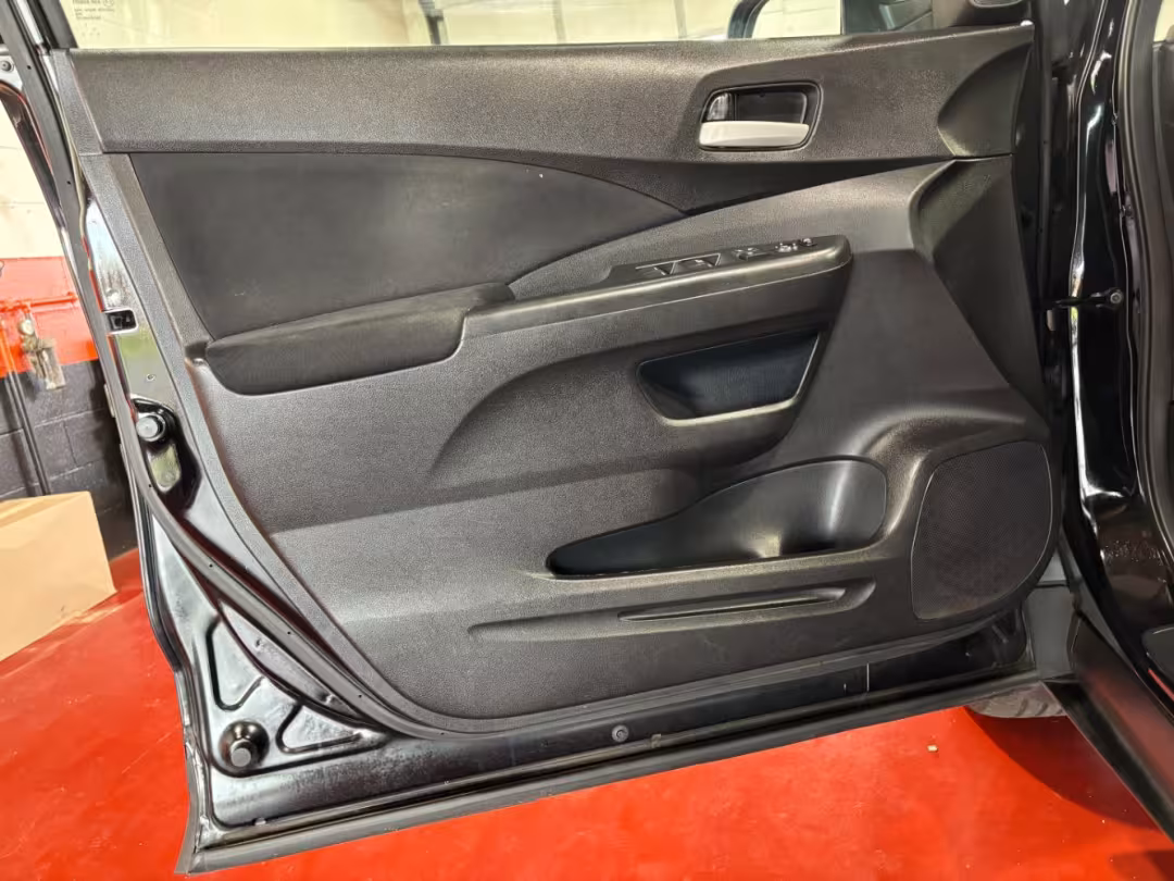2014 Honda CR-V - 5J6RM4H57EL061882 - Image #31