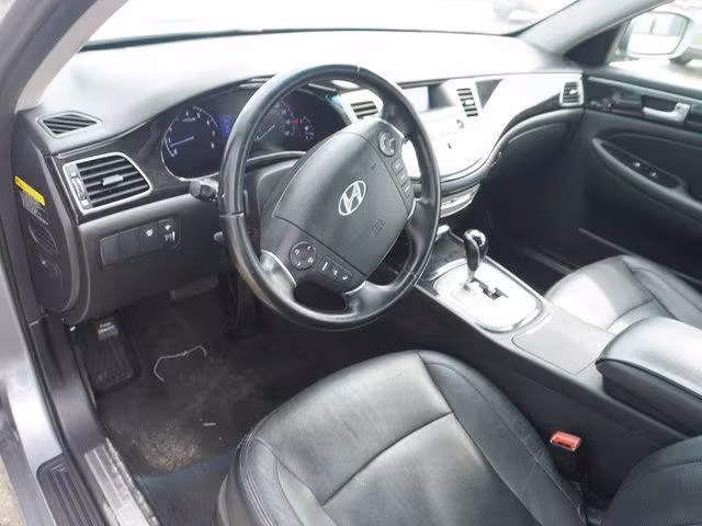 2014 Hyundai Genesis - KMHGC4DD6EU264541 - Image #23
