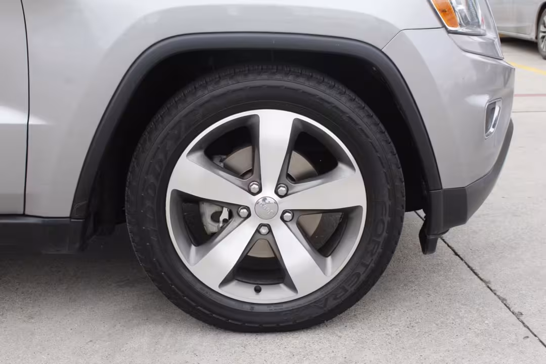 2014 Jeep Grand Cherokee - 1C4RJEBM6EC336498 - Image #9