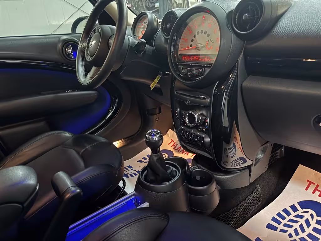 2014 Mini Countryman - WMWZC3C5XEWP52331 - Image #15