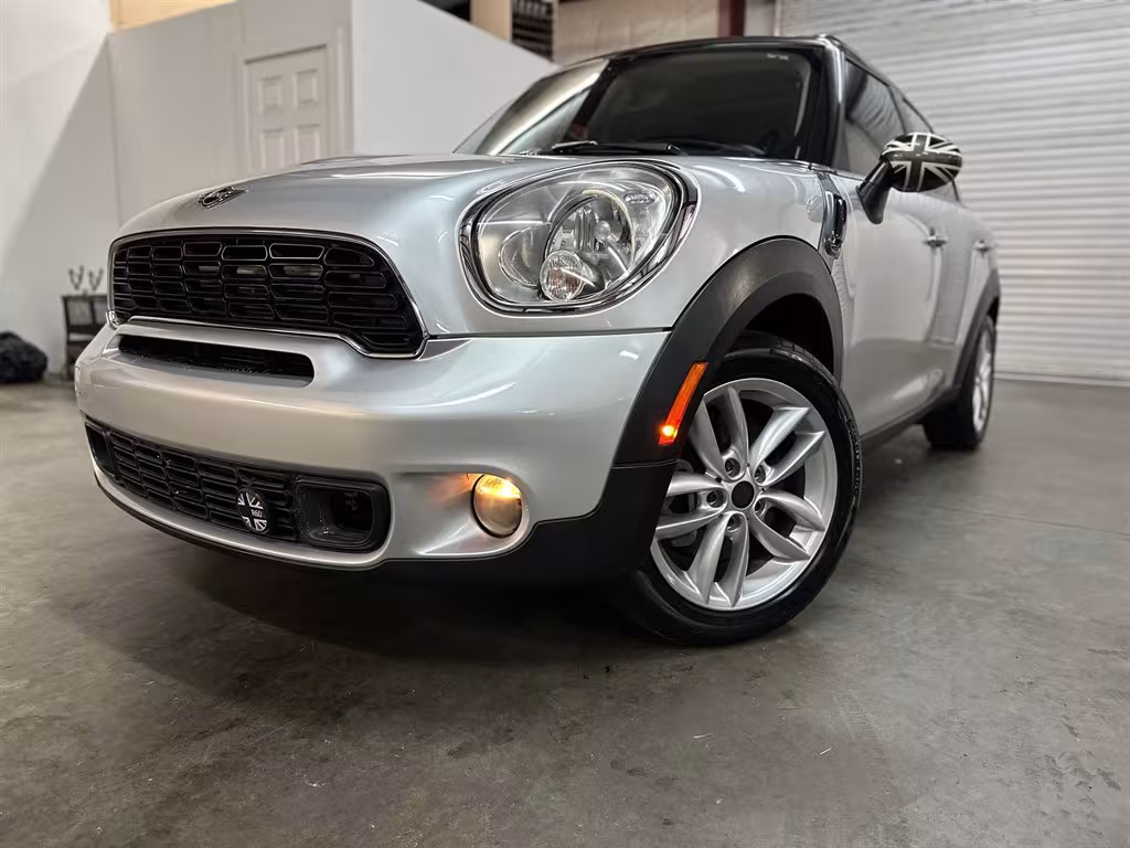 2014 Mini Countryman - WMWZC3C5XEWP52331 - Image #17
