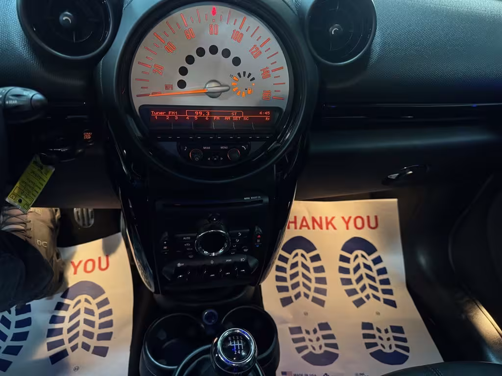 2014 Mini Countryman - WMWZC3C5XEWP52331 - Image #9
