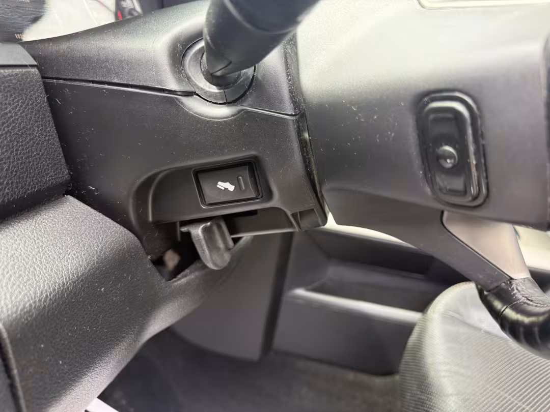 2014 Ram 1500 - 1C6RR7NT3ES212161 - Image #14