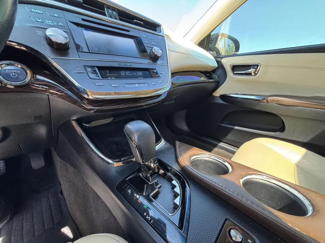 2014 Toyota Avalon Hybrid - 4T1BD1EB6EU023386 - Image #19