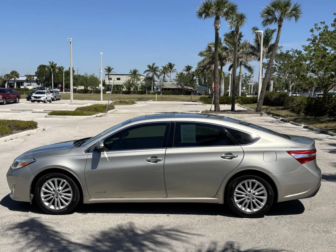 2014 Toyota Avalon Hybrid - 4T1BD1EB6EU023386 - Image #5