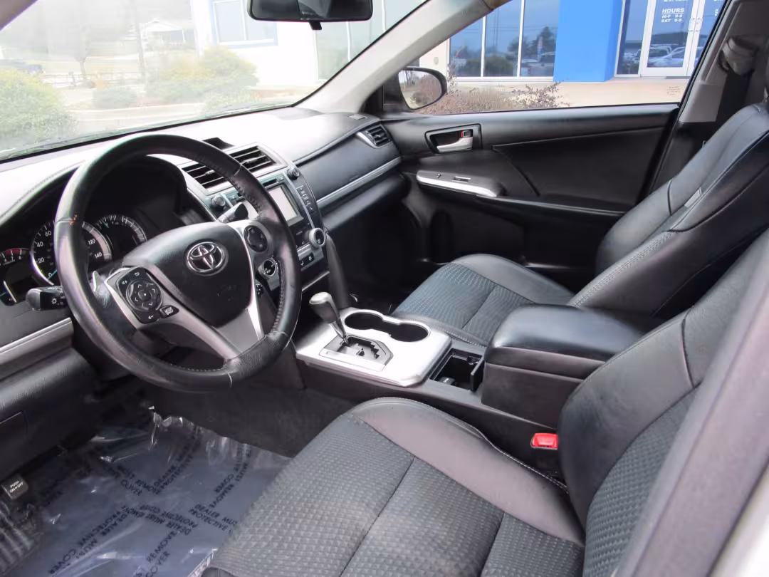 2014 Toyota Camry - 4T1BF1FK0EU386534 - Image #4