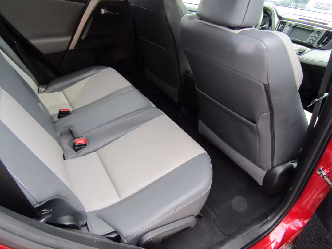 2014 Toyota RAV4 - 2T3YFREV0EW090649 - Image #9