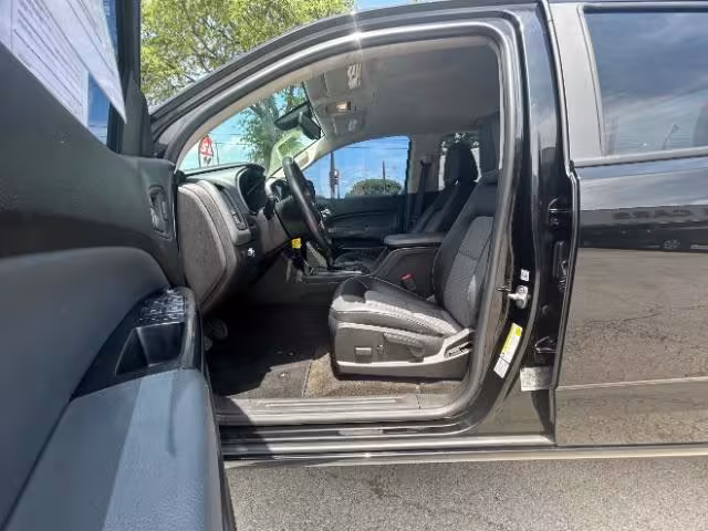 2015 Chevrolet Colorado - 1GCGSCE32F1115554 - Image #13