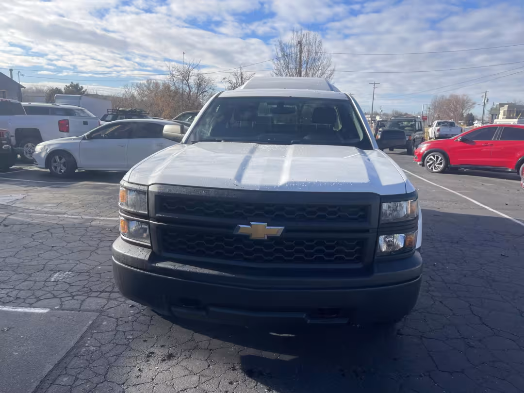 2015 Chevrolet Silverado 1500 - 1GCNKPEH8FZ340900 - Image #1