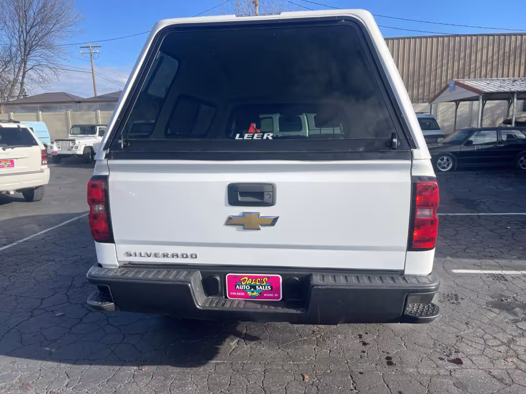 2015 Chevrolet Silverado 1500 - 1GCNKPEH8FZ340900 - Image #7