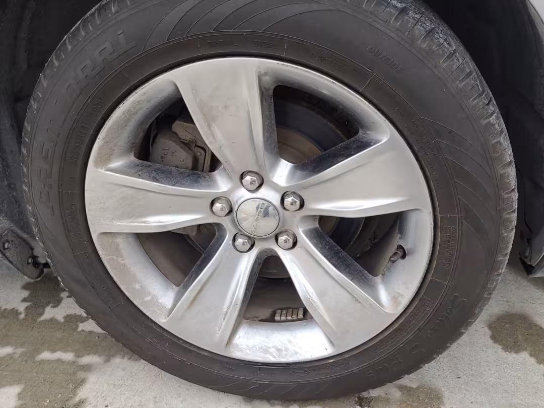2015 Dodge Challenger - 2C3CDZAGXFH798145 - Image #16