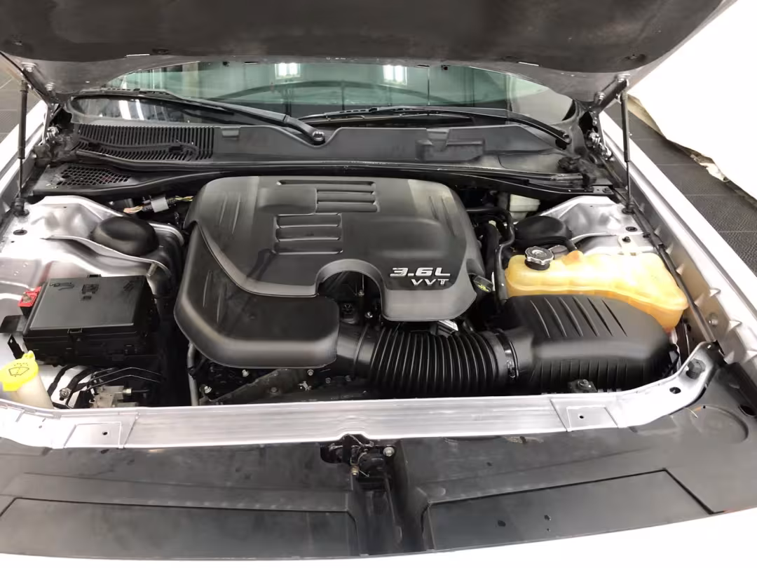 2015 Dodge Challenger - 2C3CDZAGXFH798145 - Image #9