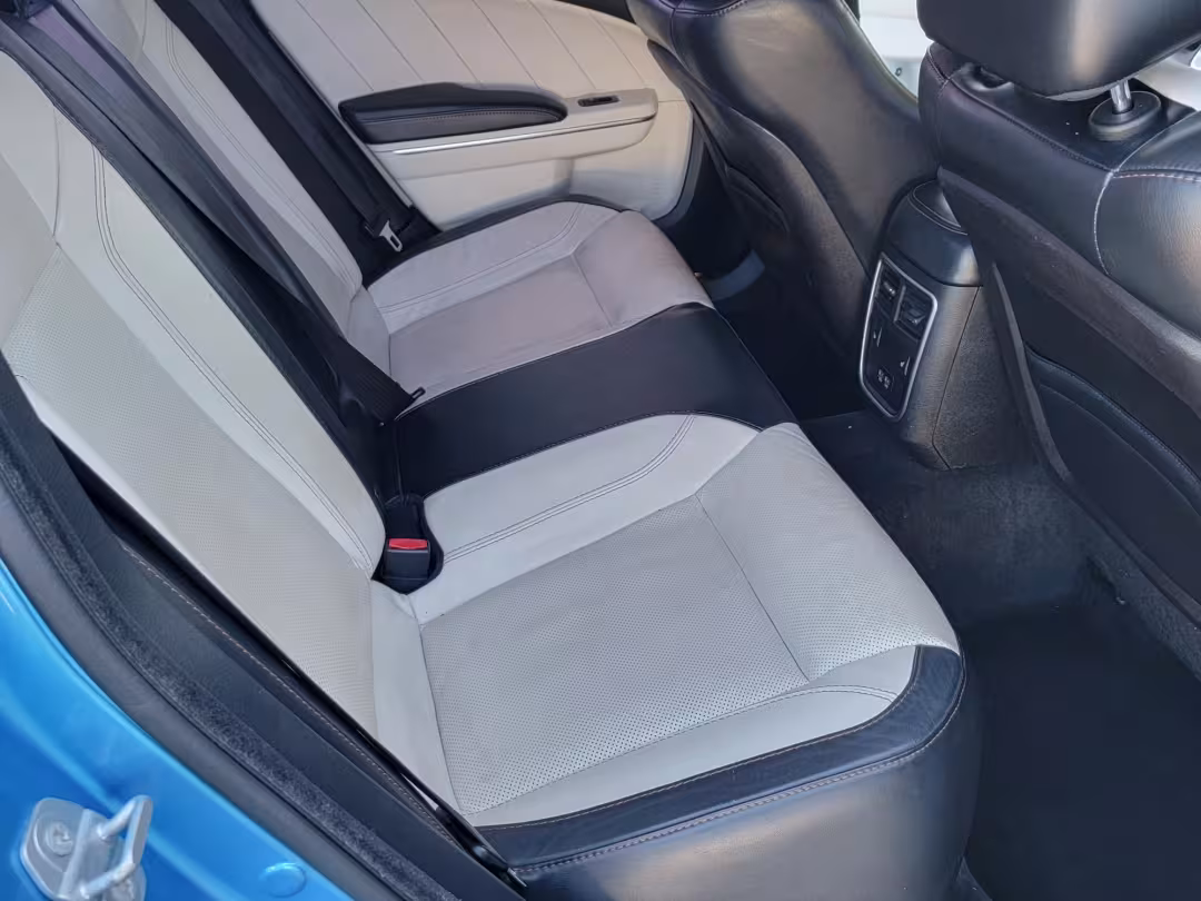 2015 Dodge Charger - 2C3CDXCTXFH879662 - Image #23