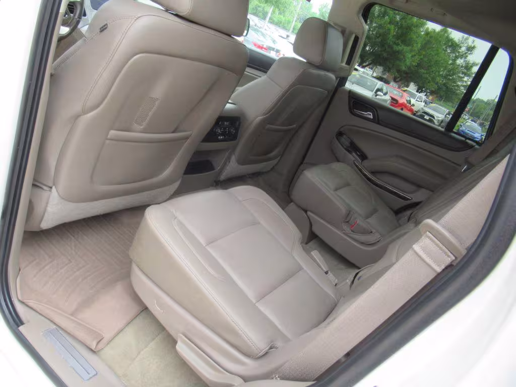 2015 GMC Yukon - 1GKS2BKCXFR569825 - Image #17