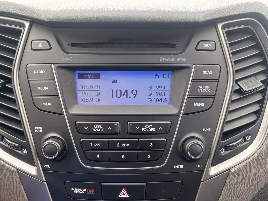 2015 Hyundai Santa Fe - 5XYZTDLB6FG269187 - Image #11