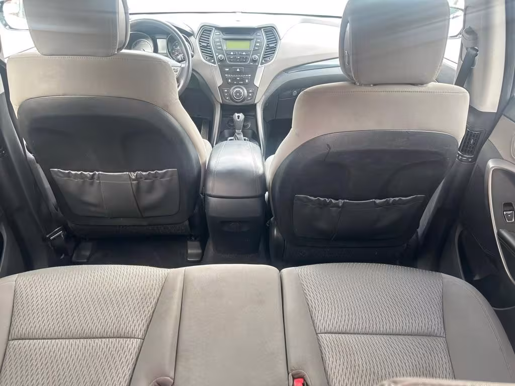 2015 Hyundai Santa Fe - 5XYZTDLB6FG269187 - Image #4