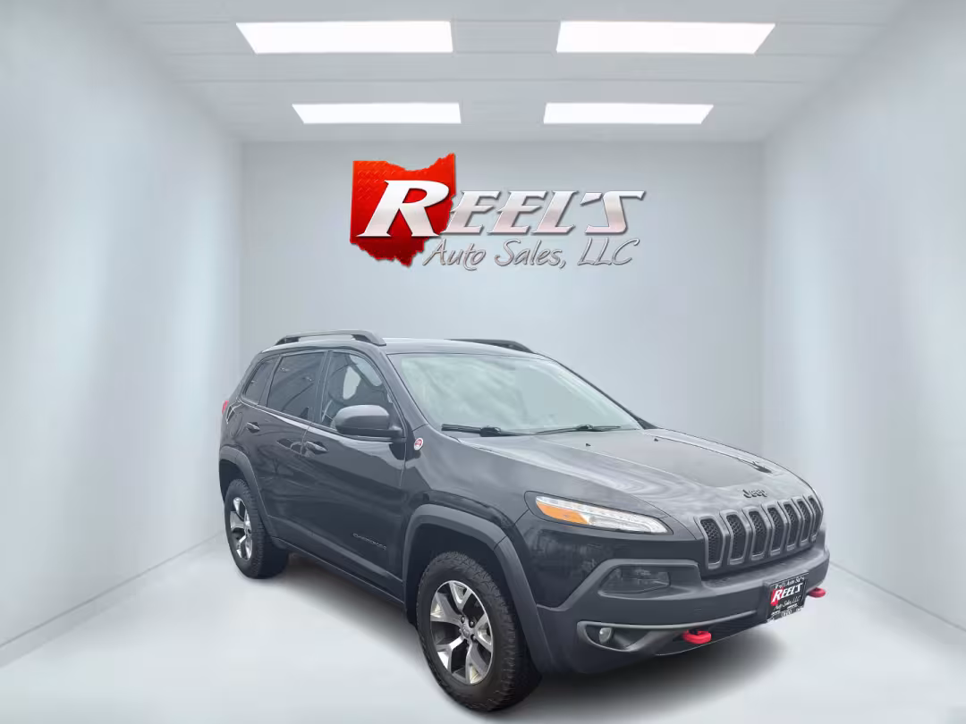 2015 Jeep Cherokee - 1C4PJMBB4FW776283 - Image #2