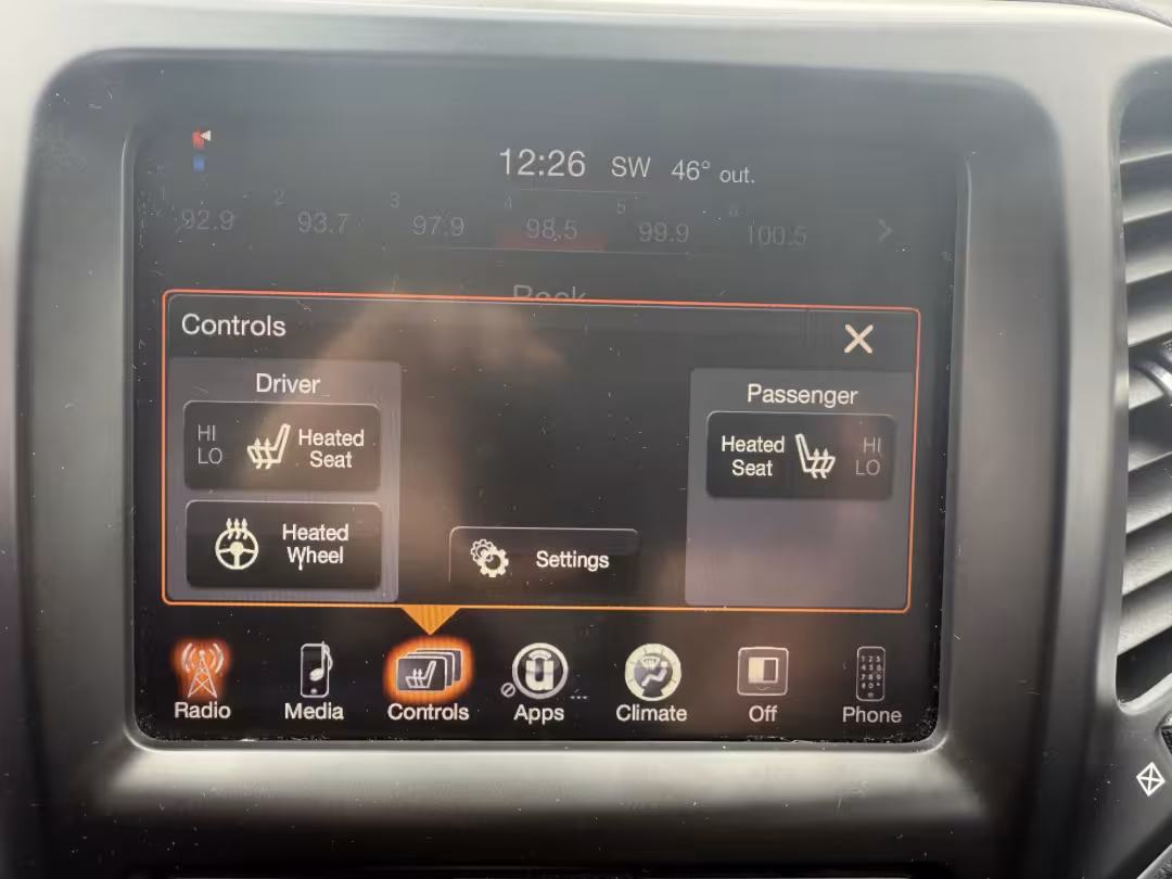 2015 Jeep Cherokee - 1C4PJMBB4FW776283 - Image #9