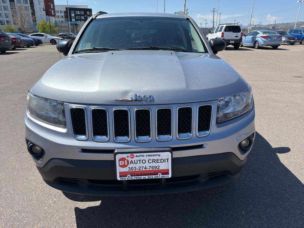 2015 Jeep Compass - 1C4NJDBB9FD379221 - Image #2