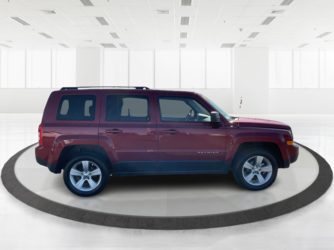 2015 Jeep Patriot - 1C4NJRFB2FD245237 - Image #2