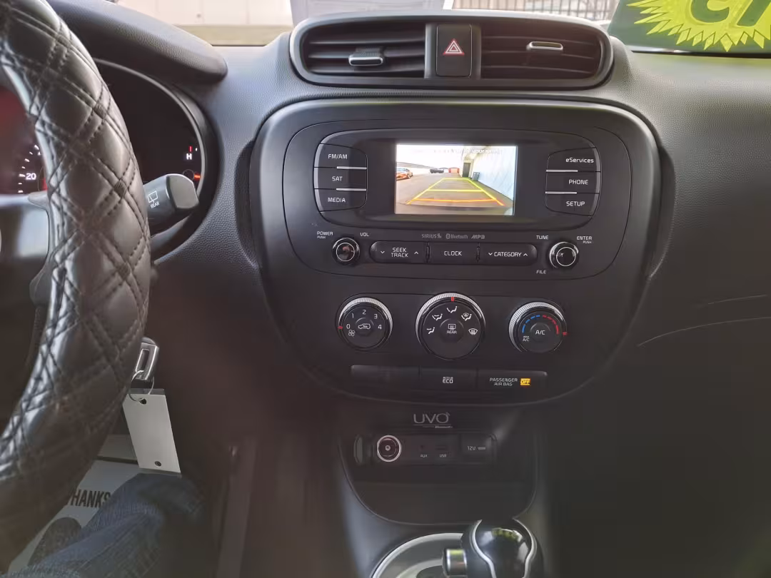 2015 Kia Soul - KNDJN2A25F7135394 - Image #14