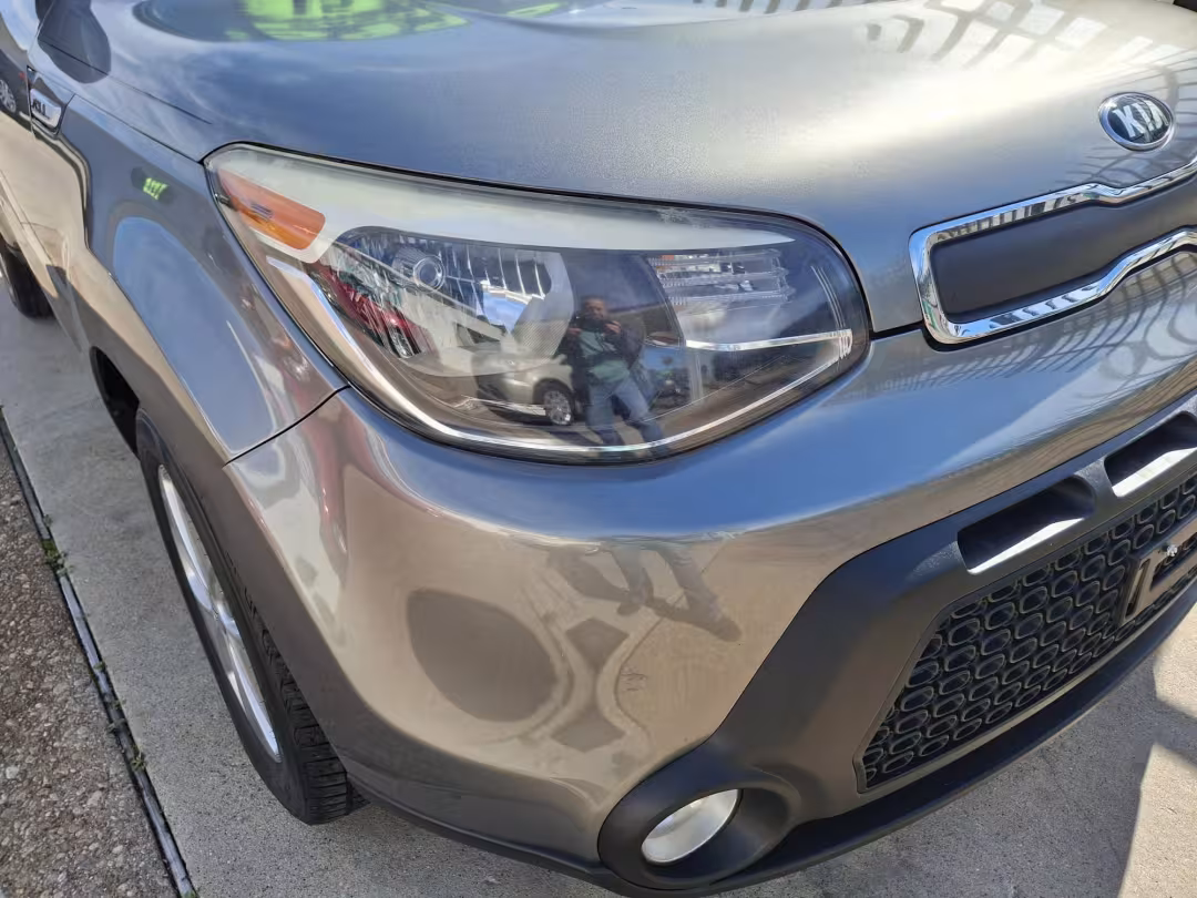 2015 Kia Soul - KNDJN2A25F7135394 - Image #2