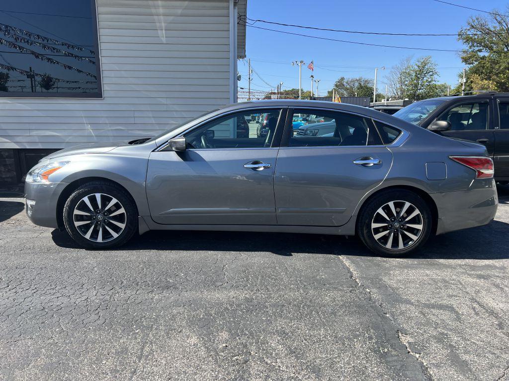2015 Nissan Altima - 1N4AL3AP1FC491152 - Image #1