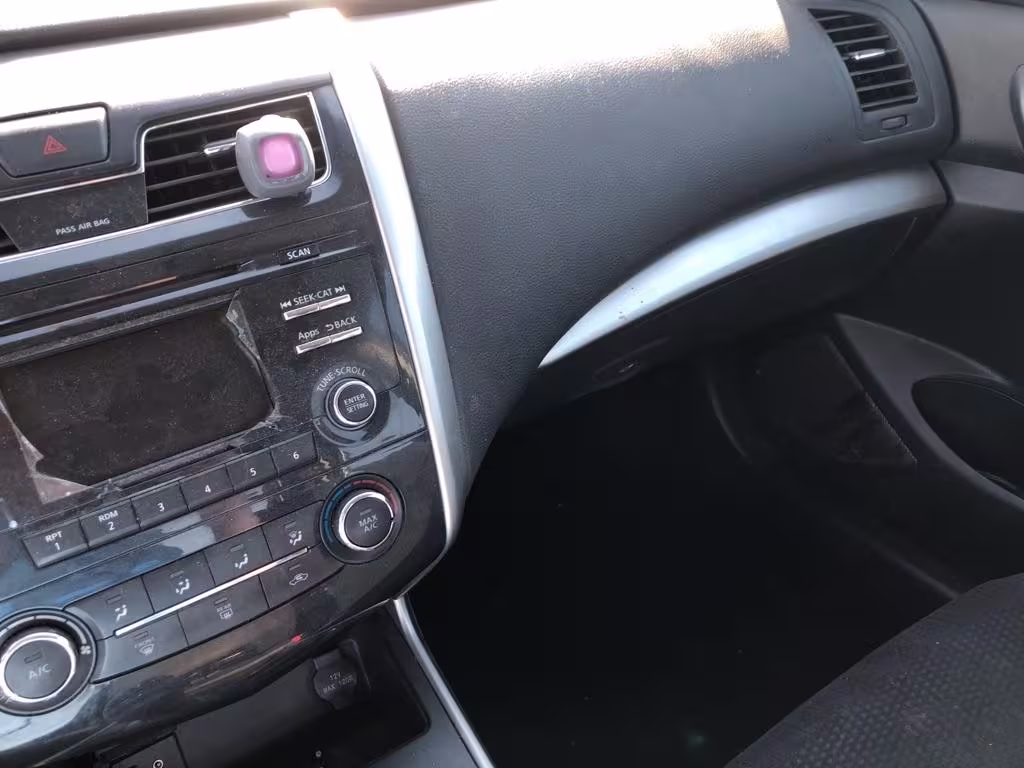 2015 Nissan Altima - 1N4AL3APXFN877251 - Image #21