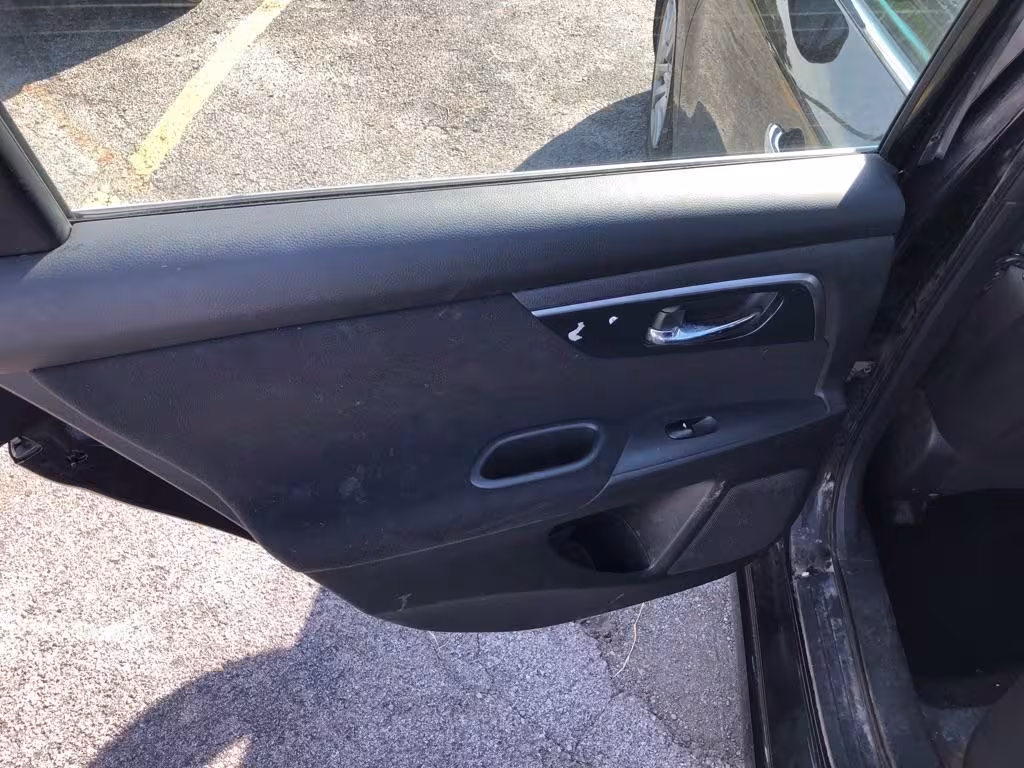 2015 Nissan Altima - 1N4AL3APXFN877251 - Image #22