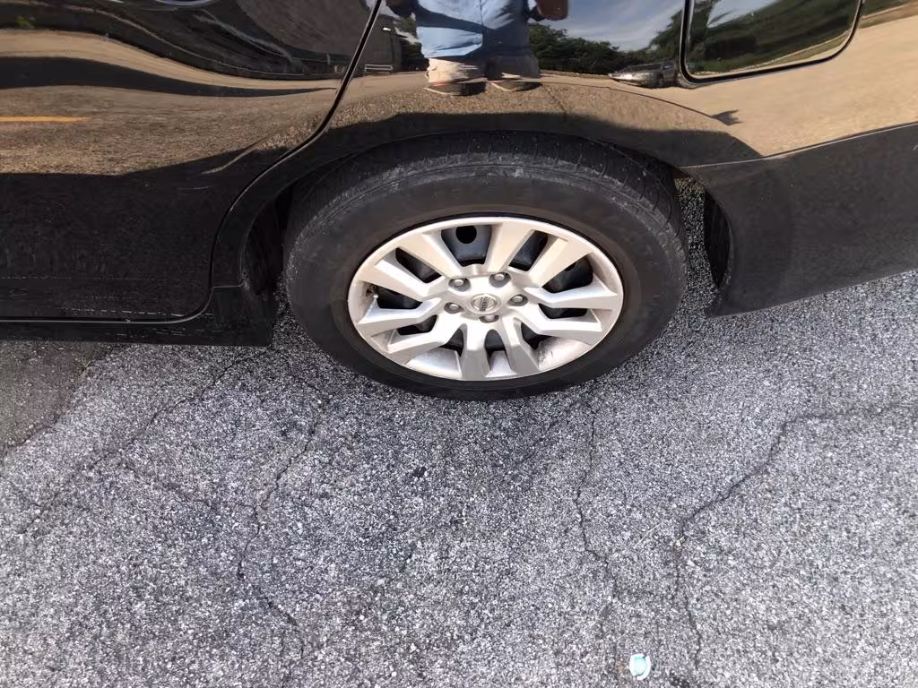 2015 Nissan Altima - 1N4AL3APXFN877251 - Image #3