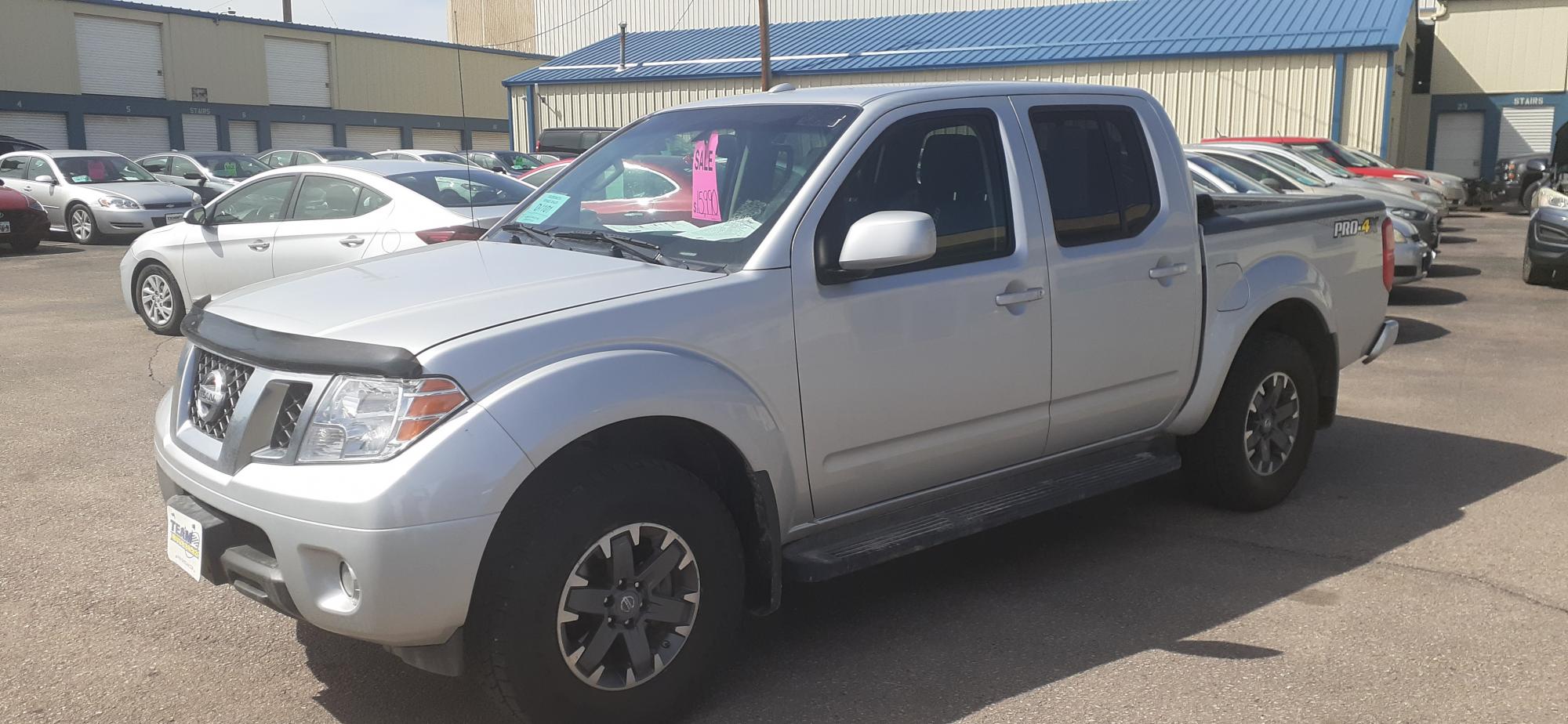 2015 Nissan Frontier - 1N6AD0EV4FN713358 - Image #2