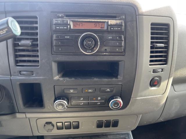 2015 Nissan NV Cargo - 1N6BF0KL1FN802984 - Image #15