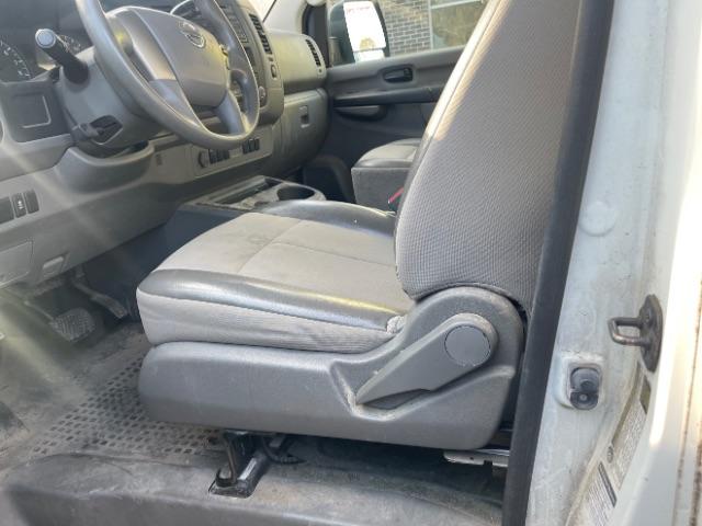 2015 Nissan NV Cargo - 1N6BF0KL1FN802984 - Image #16