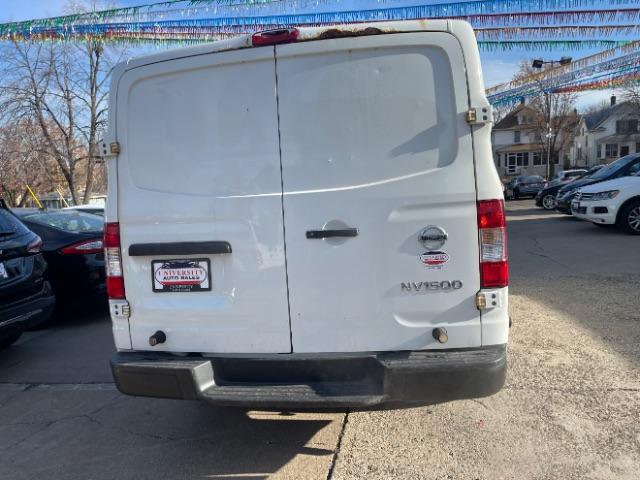 2015 Nissan NV Cargo - 1N6BF0KL1FN802984 - Image #4