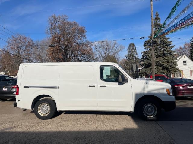 2015 Nissan NV Cargo - 1N6BF0KL1FN802984 - Image #7