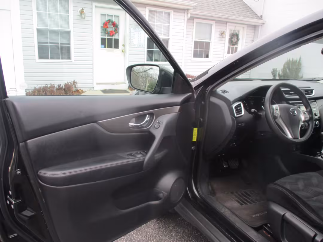 2015 Nissan Rogue - 5N1AT2MV1FC926505 - Image #12