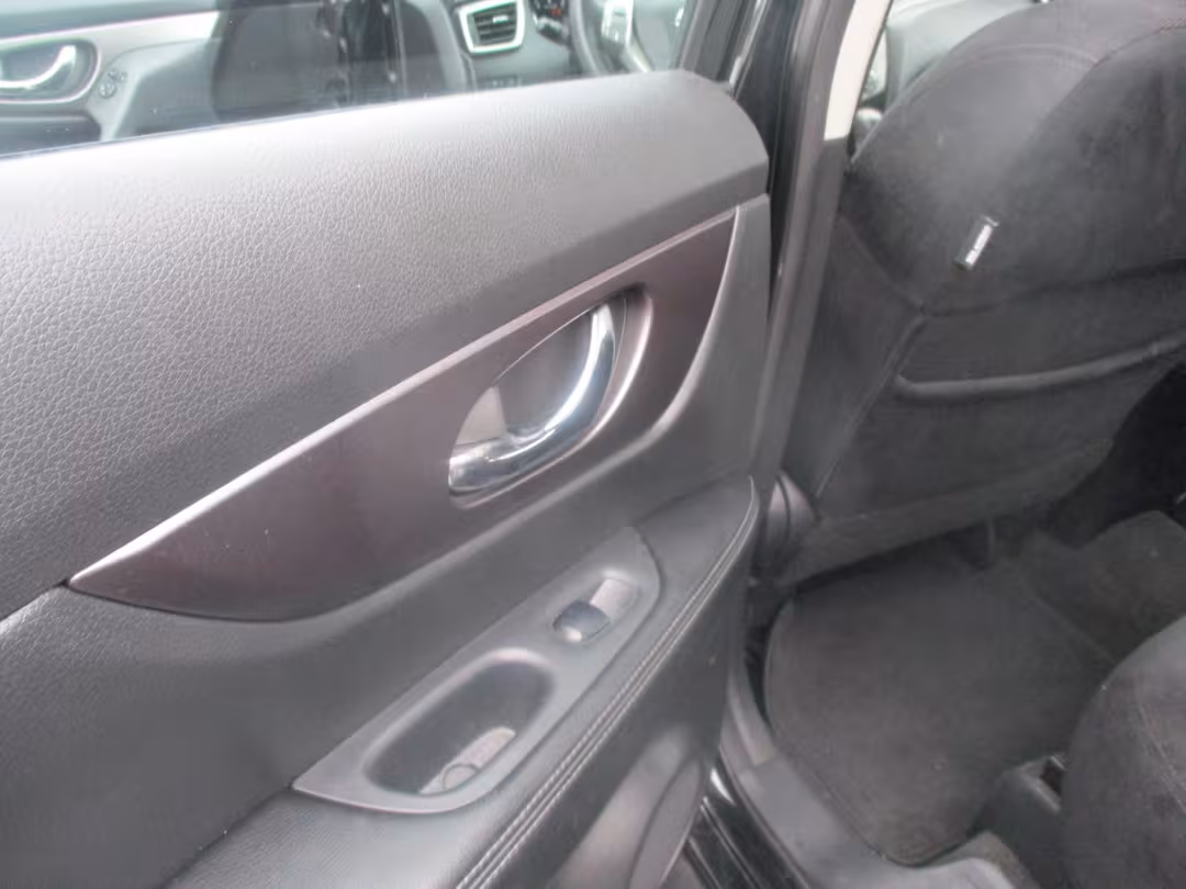 2015 Nissan Rogue - 5N1AT2MV1FC926505 - Image #16