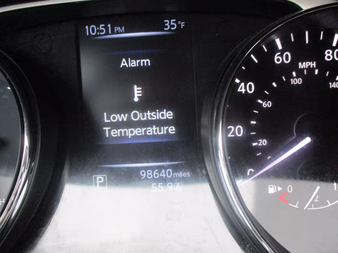 2015 Nissan Rogue - 5N1AT2MV1FC926505 - Image #17